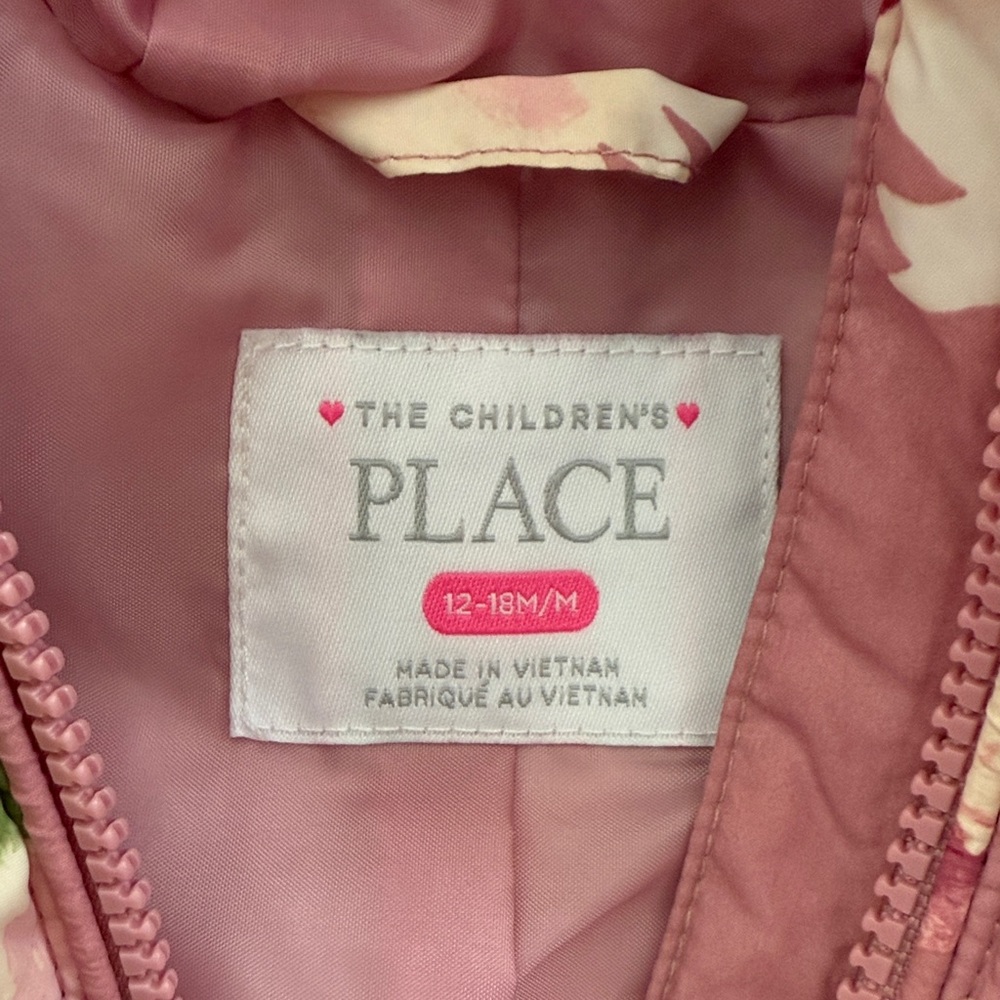 Toddler girl winter puffer jacket 12-18 months. - Picture 2 of 5